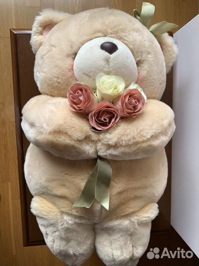 Большой плюшевый мишка Hallmark Англия