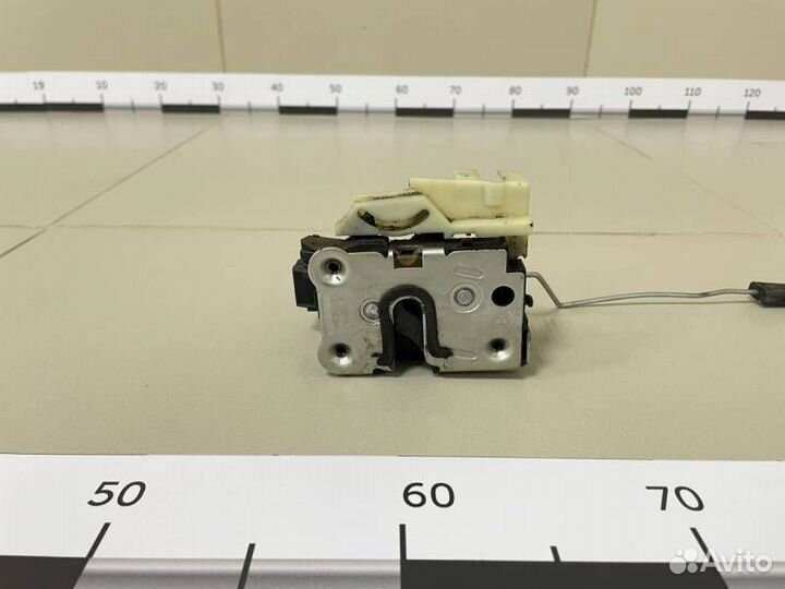 Б/У Замок двери передней левой 8050300Q0M nissan
