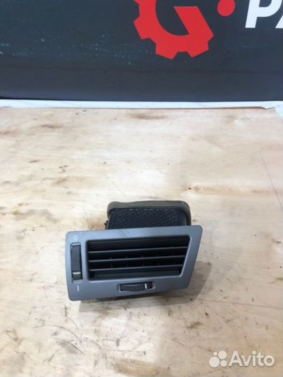 Воздуховод салона Bmw 7 E65 N62B36 2003