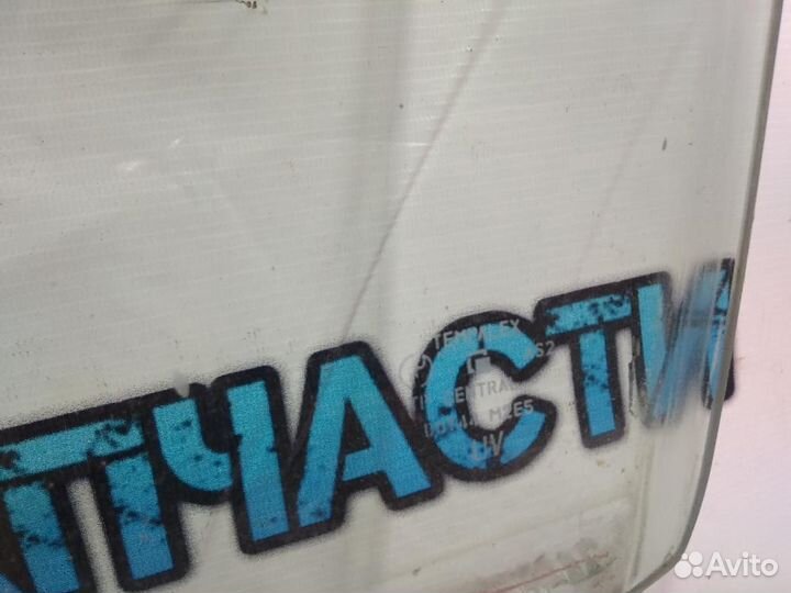 Стекло двери передней левой Infiniti FX45 80301CG0