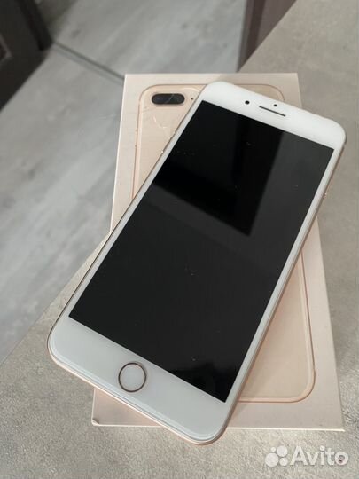 Телефон iPhone 8 plus 64 gb