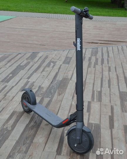 Электросамокат Ninebot KickScooter E22