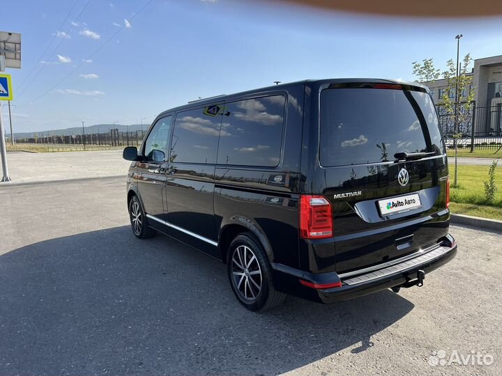 Volkswagen Multivan 2.0 AMT, 2018, битый, 105 555 км