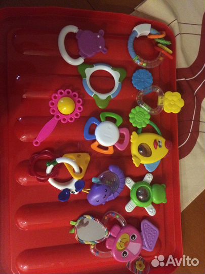 Развивающие игрушки,погремушки