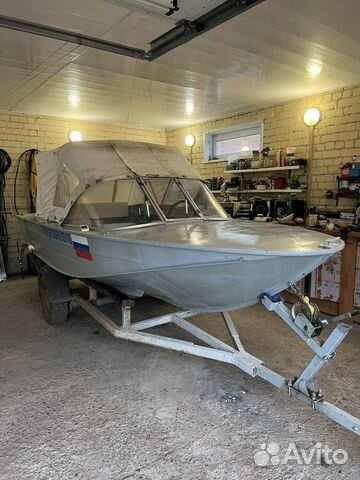 Моторная лодка Днепр