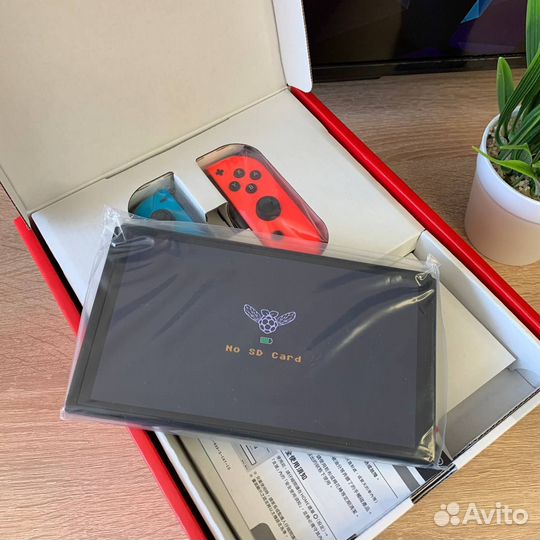 Новый Nintendo Switch Oled Neon чипованный