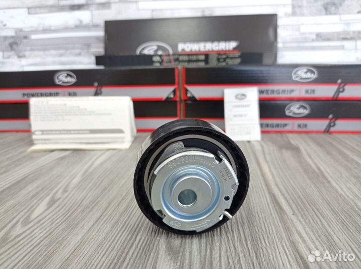 Комплект грм Гейтс на Приора Ларгус 8 клапанный