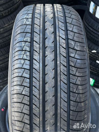 Yokohama BluEarth E70 215/55 R17