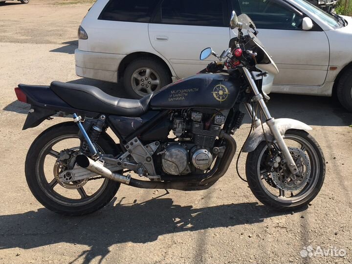 Kawasaki zr400