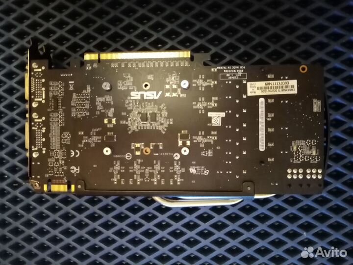 Видео карта GTX560 Ti