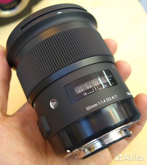 Объектив Sigma 50mm 1.4 art canon