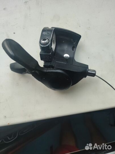 Манетка Shimano deore