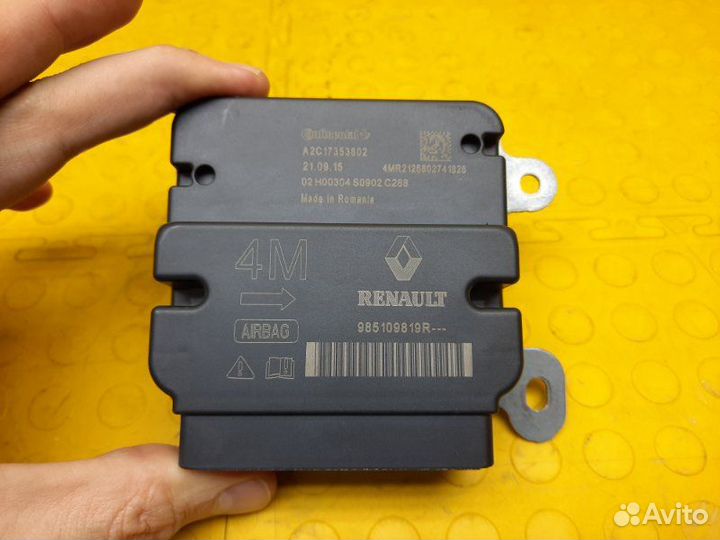 Блок управления AIR BAG Renault Duster F4R 2021