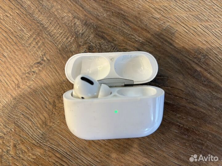 Apple airpods pro 1