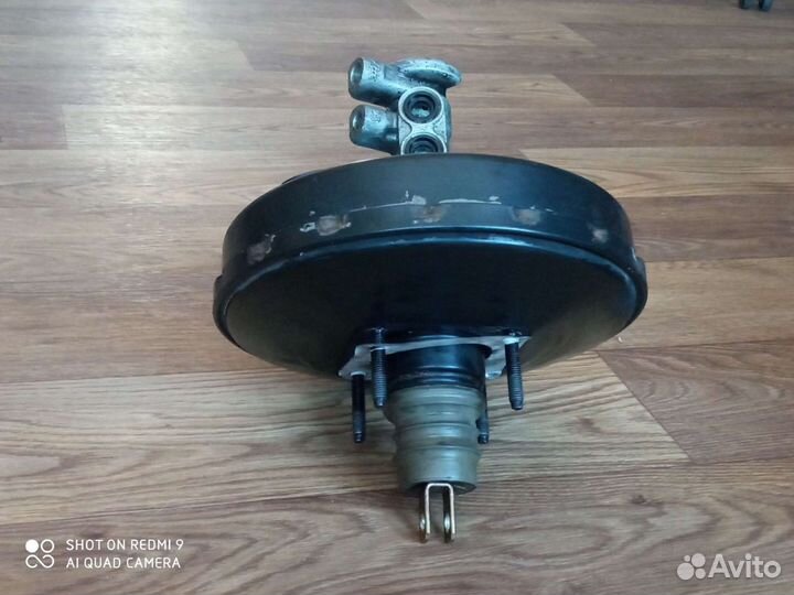 Вакумник с главным тормозным цилиндром Ford fusion