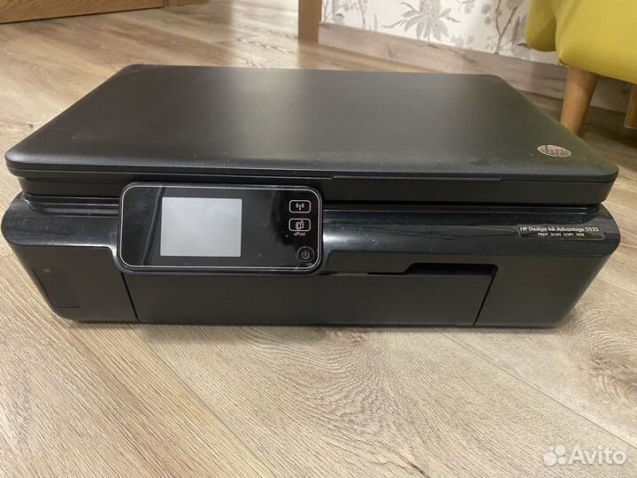 Мфу лазерный цветной HP Deskjet 5525