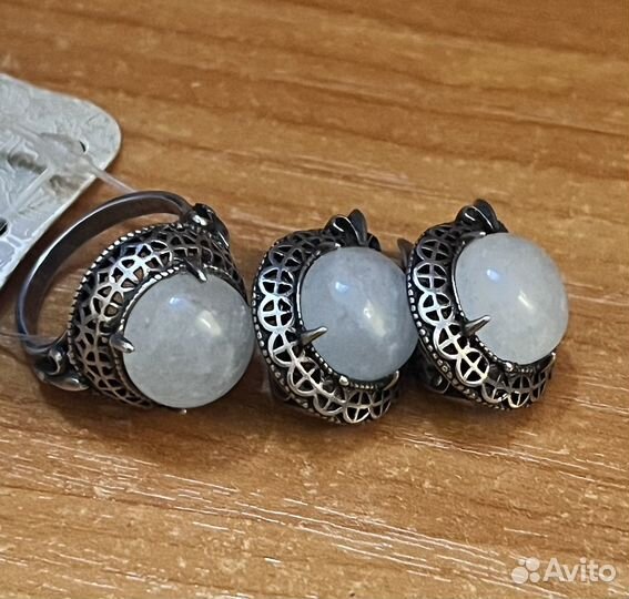 Украшения с натуральными камнями