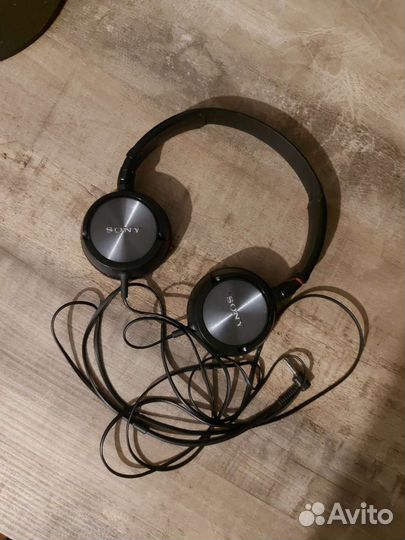 Наушники sony