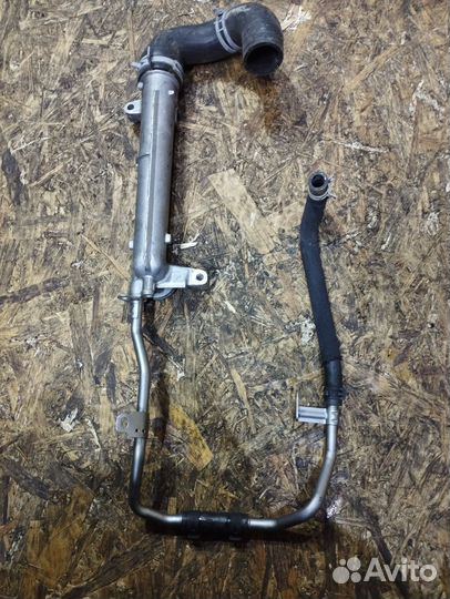 Патрубок M2742000153