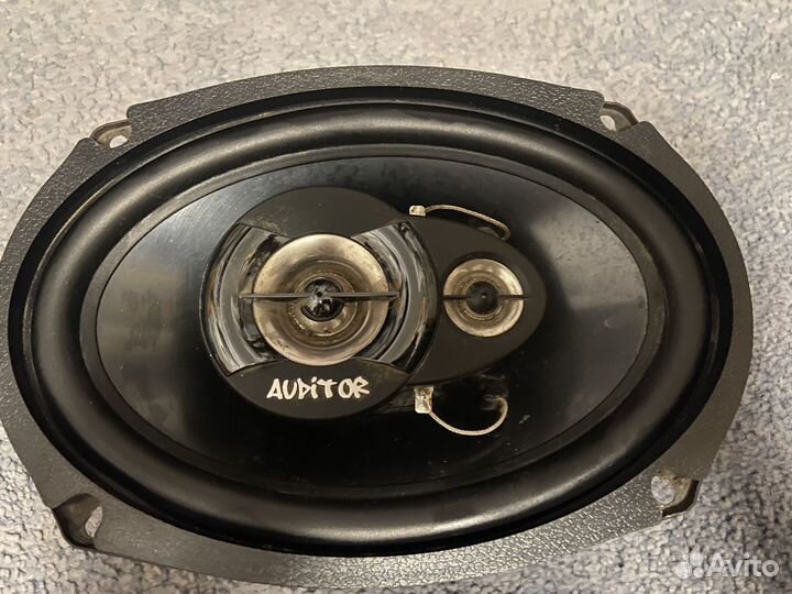 Колонки в автомобиль