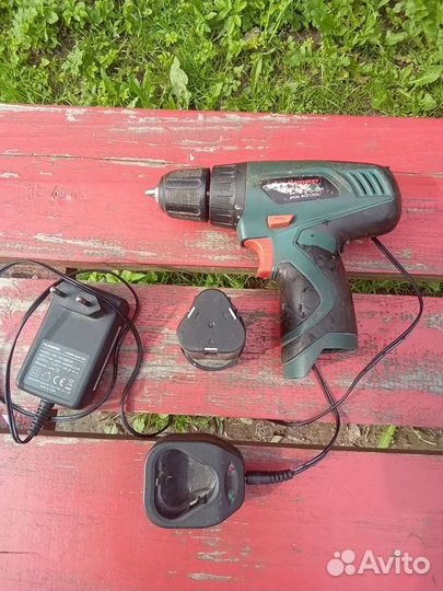 Шуруповерт. hammer