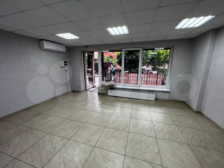 Торговая площадь, 90 м²