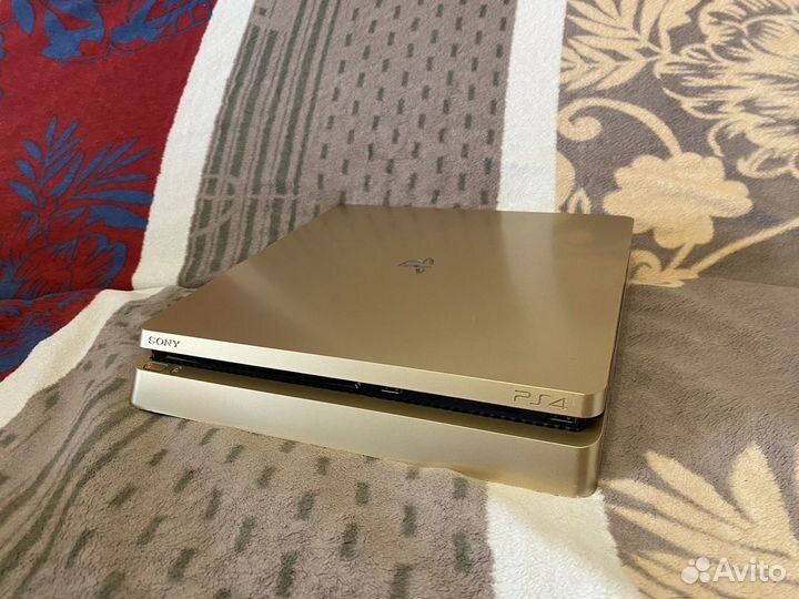 Sony PlayStation 4 Slim Gold Limited Edition