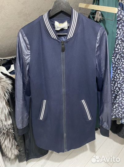 Ветровка для девочки