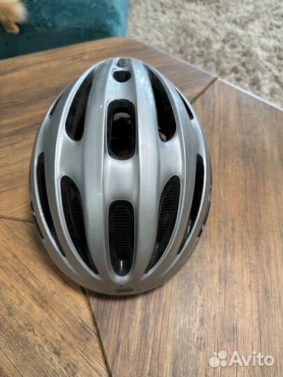 Велошлем Uvex 54-60 см