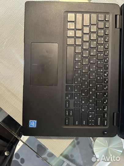 Ноутбук dell p111g