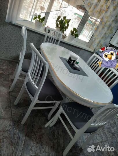 Столы и стулья