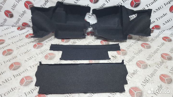 Обшивка багажника на Mercedes-Benz W126