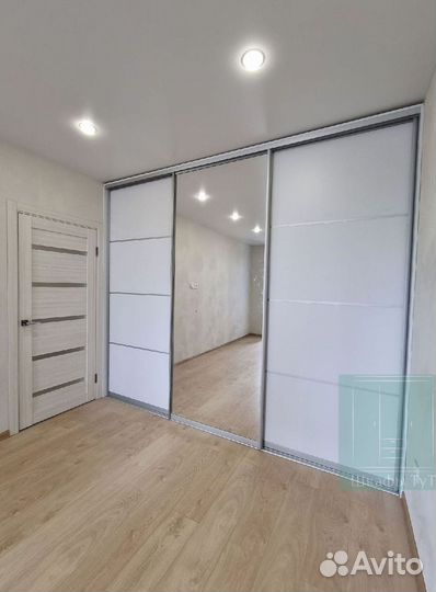 Шкаф купе угловой