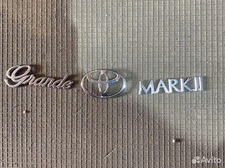 Toyota mark 2 эмблема