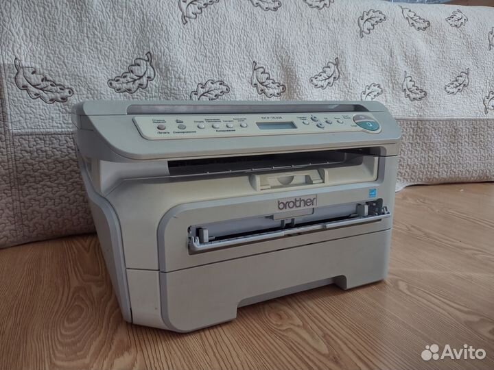 Принтер brother DCP-7030R