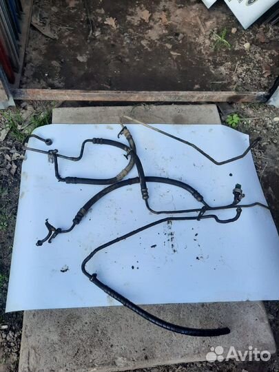 Трубка гур Форд Скорпио Сиерра