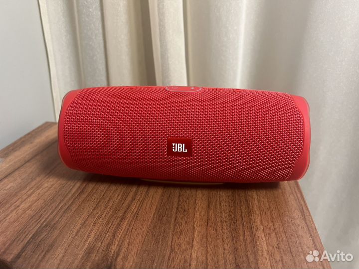 JBL Charge 4 Red