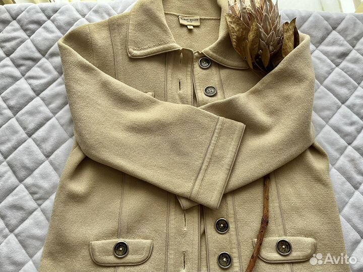 Пиджак женский шерсть 44