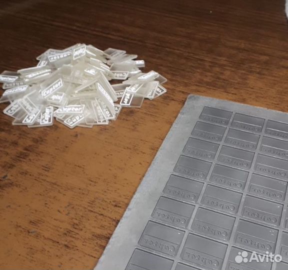 Этикетки-брелоки-магниты пвх, реклама