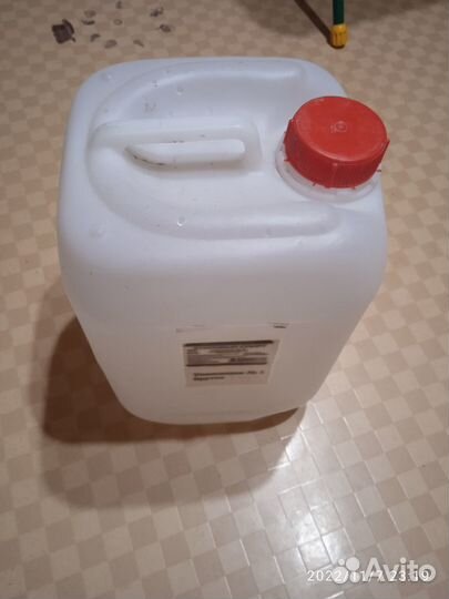 Канистра на 10 литров. не пищевая