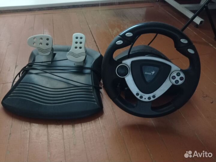 Игровой руль с педалями для пк и ps