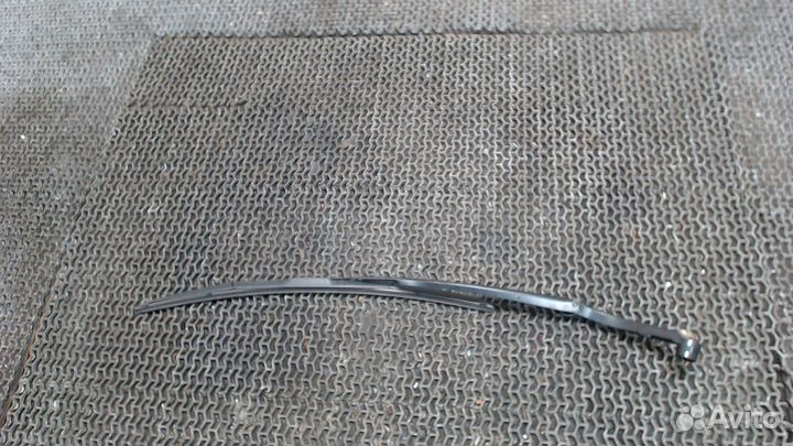 Щеткодержатель Toyota Venza 2020, 2021