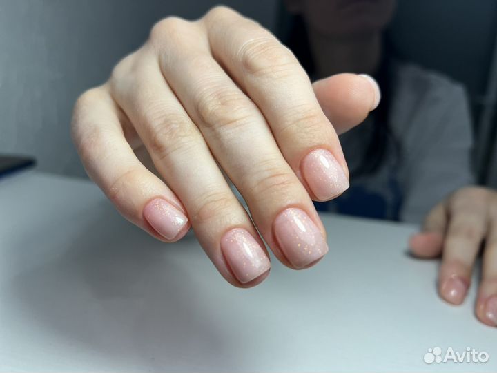 Маникюр и педикюр