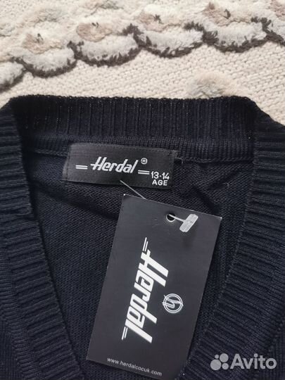 Жилет для мальчика школьный