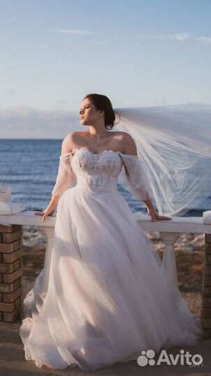 Продам свадебное платье