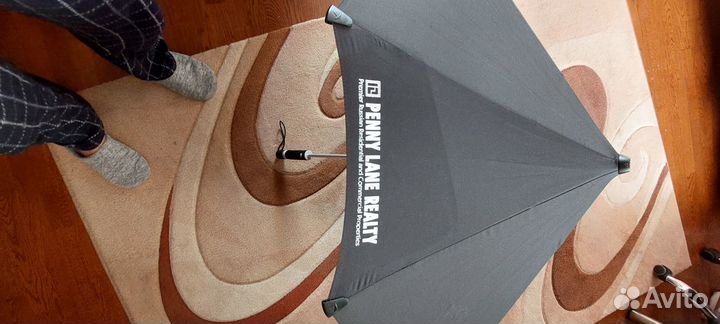 Брендовый зонт Penny Lane Realty