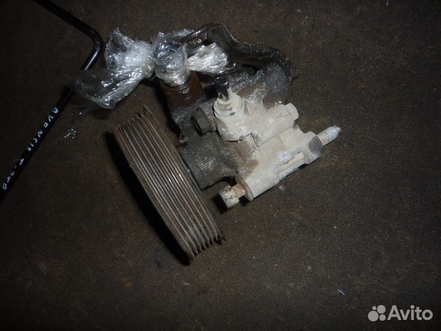 Насос гур тойота авенсис 2004 год 2 литра
