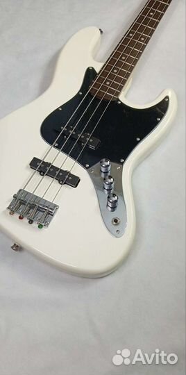 Бас гитара selder JB-30 Jazz Bass