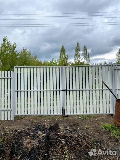 Ворота распашные / забор из сетки рабицы / заборы