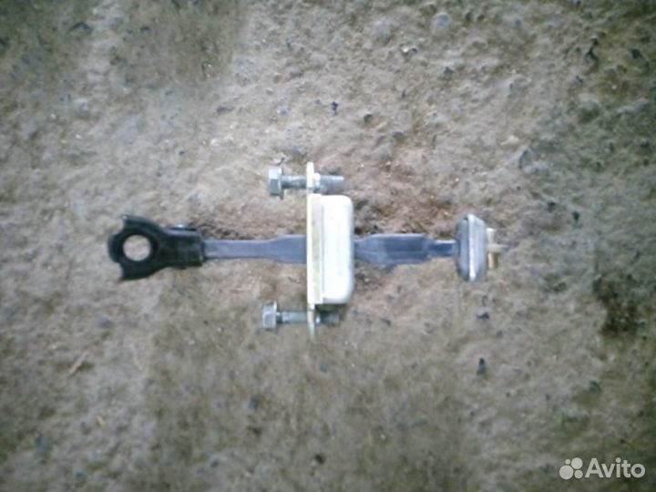 Огранечитель двери Ниссан Вингроад WRY11